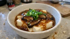 レンジ水切りで手早く：椎茸の和風あんかけ豆腐（出汁香るやさしい味）
